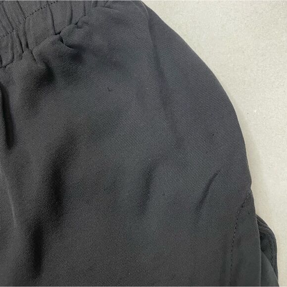 L'agence Front Zipper Pockets Mini Shorts Women Size 0 Black - Picture 3 of 8